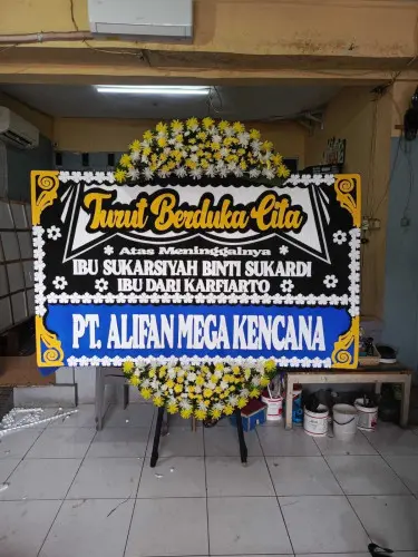 Karangan Papan Bunga Duka di Cilegon